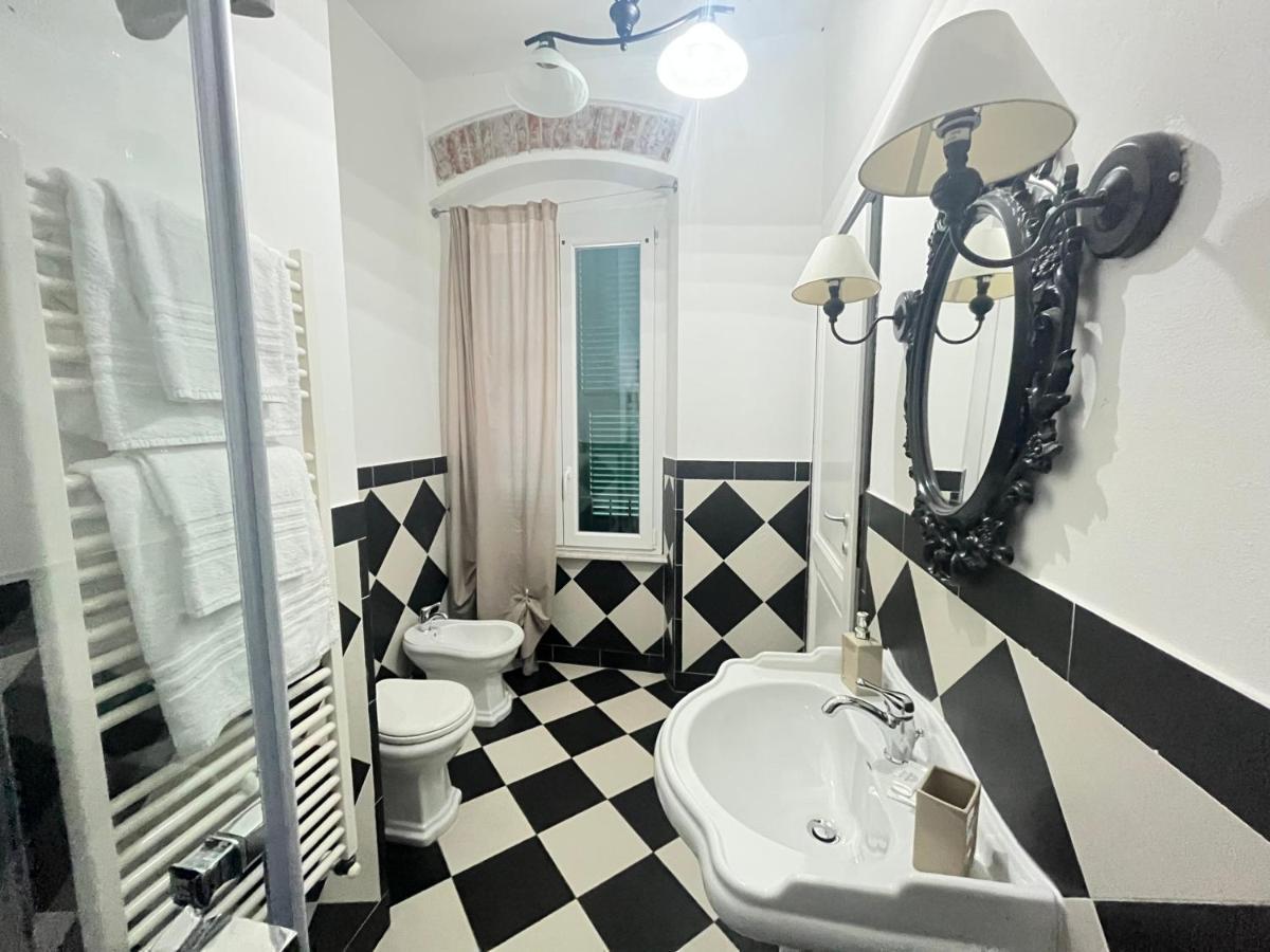 Trainspot Accommodation La Spezia Exterior foto